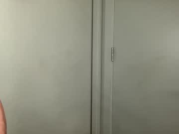 webcam girl jenniferwhoreance live cam image #9328587