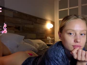 webcam girl callme_star live cam image #9492604