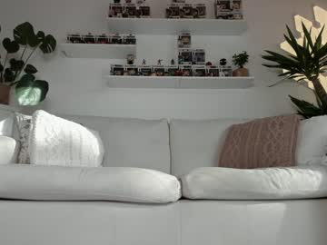 webcam girl _redxxxvelvet_ live cam image #7141217