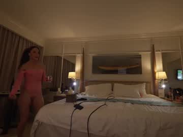 webcam girl hannahjames710 live cam image #11520083