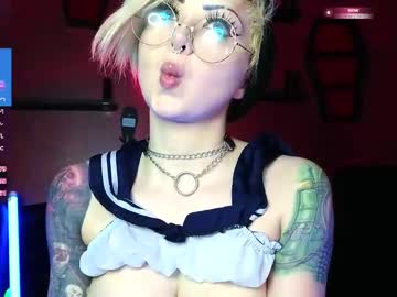 webcam girl ivey_and_james live cam image #12859548
