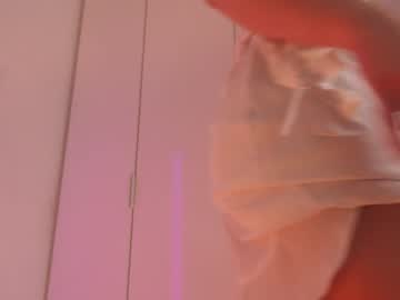 webcam girl nina_yv live cam image #11783306
