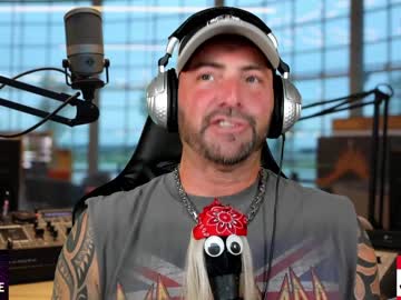 webcam man whaaaaaaaat live cam image #3145746