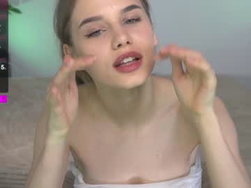 webcam girl elation_evy live cam image #9442522