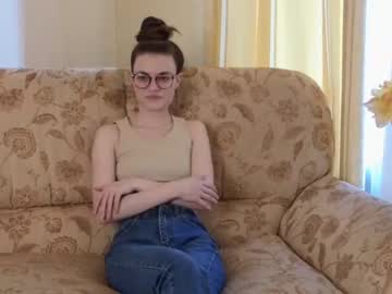 webcam girl augustacheckley live cam image #9166614