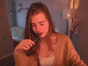 webcam girl zlata_luna live cam image #516517
