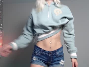 webcam girl petitebrat live cam image #7564133