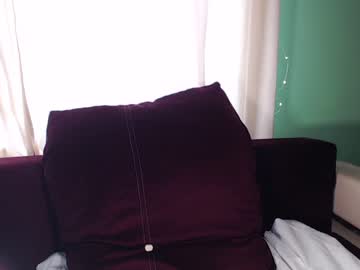 webcam girl selly_madelline live cam image #2581812