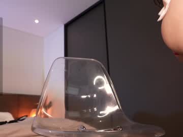 webcam girl lau__1 live cam image #10450620