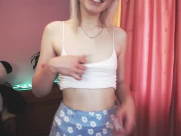 webcam girl joycewoker live cam image #3242086