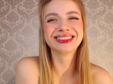 webcam girl lillpio live cam image #3304675