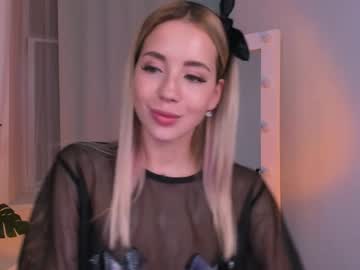 webcam girl emmi_rosee live cam image #536342