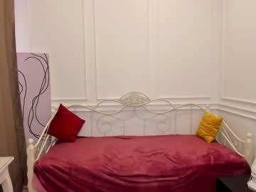 webcam girl madeleine_perez live cam image #3789334