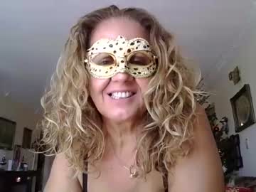 webcam couple mature_white_milf live cam image #4603800