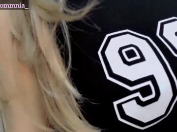 webcam girl ommnia live cam image #3936914