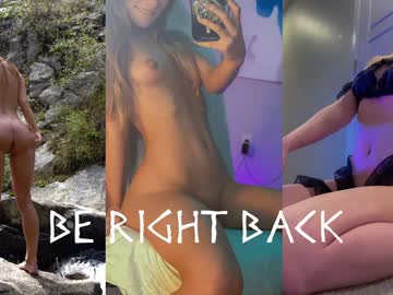 webcam girl maggielovieee live cam image #8930017