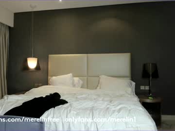 webcam girl merelin__ live cam image #2010986