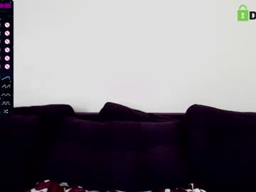 webcam girl fallen_angel_18 live cam image #4907585