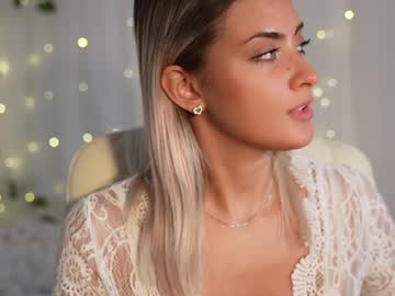 webcam girl venera_style live cam image #10420195