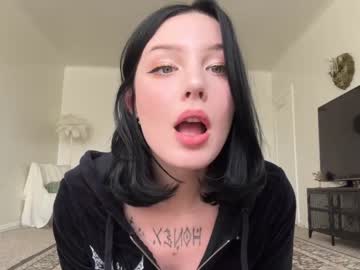 webcam tranny evelynforever live cam image #7383750
