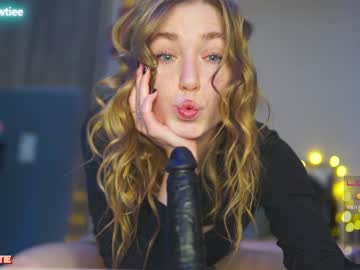 webcam girl _taylor_swift live cam image #4790138