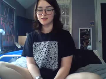 webcam girl soursou live cam image #9065748