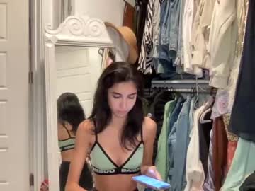 webcam girl anastasiapetitegirll live cam image #5742347