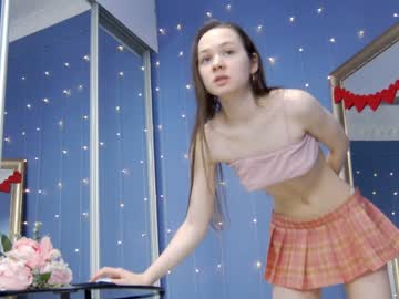 webcam girl kriskras__ live cam image #9361100