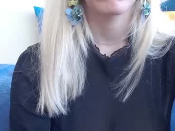 webcam girl tiffany925 live cam image #996042