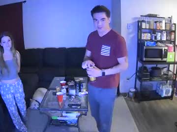 webcam couple woahchuck live cam image #92254