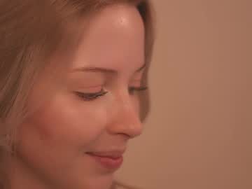 webcam girl my_stella live cam image #13034870