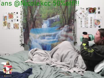 webcam girl nicolekc live cam image #6984820