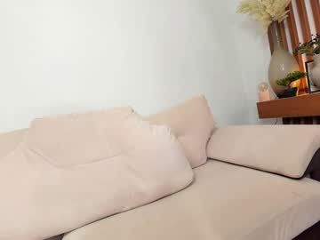webcam girl ehotlovea live cam image #9926531