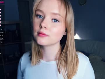 webcam girl sun_shiiine live cam image #5646010