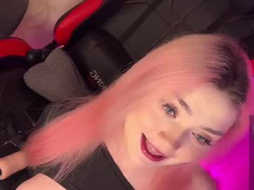 webcam girl go_little_rockstar live cam image #12221250