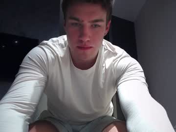 webcam man megamaxxxl live cam image #8786087