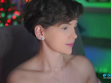 webcam girl tiffanyriox live cam image #7970043