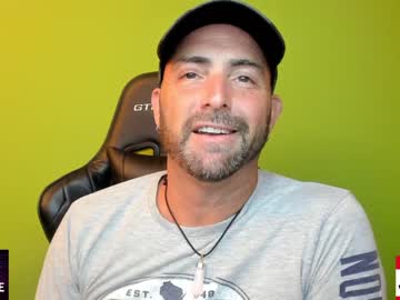 webcam man whaaaaaaaat live cam image #3625178