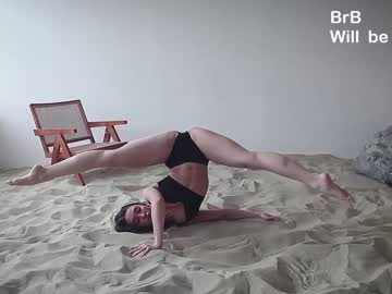 webcam girl _meganmeow_ live cam image #3957581