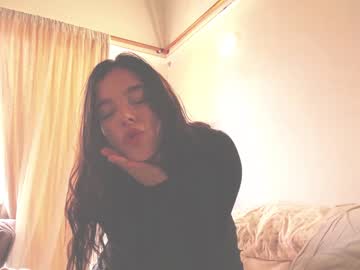 webcam girl kendalltyler live cam image #3735109