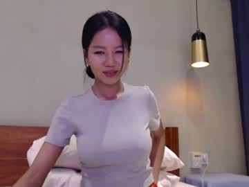 webcam girl hersheys_aran live cam image #2249466