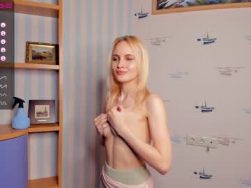 webcam girl my_capriice live cam image #5666631