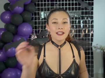 webcam girl kellytesh live cam image #5933209