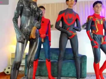 webcam man lucian_davi live cam image #10363429