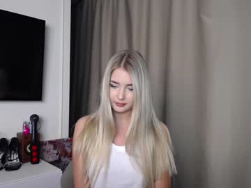 webcam girl cute18cute live cam image #3704616