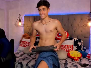 webcam man thomklein live cam image #723131