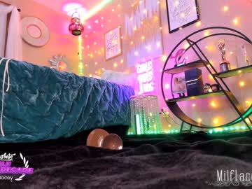 webcam girl milf_lacey live cam image #3624406