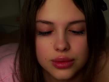 webcam girl a_whole_eternity live cam image #11991296