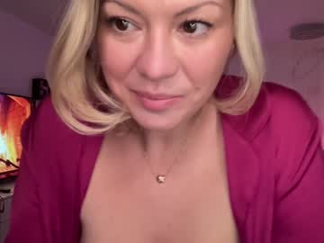webcam girl kiradivine live cam image #625324