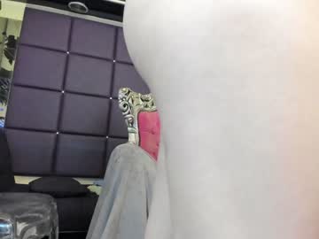 webcam girl cateyes_19 live cam image #8837617